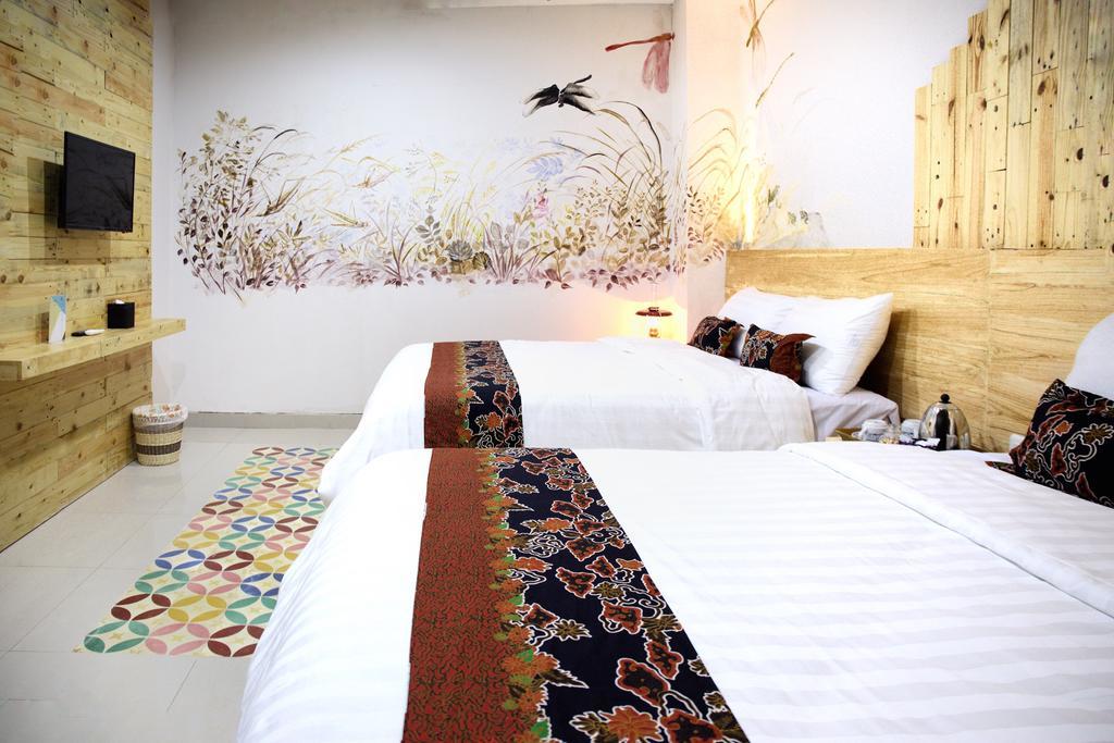 Omah Njonja Bed&brasserie Wisma tamu 3*