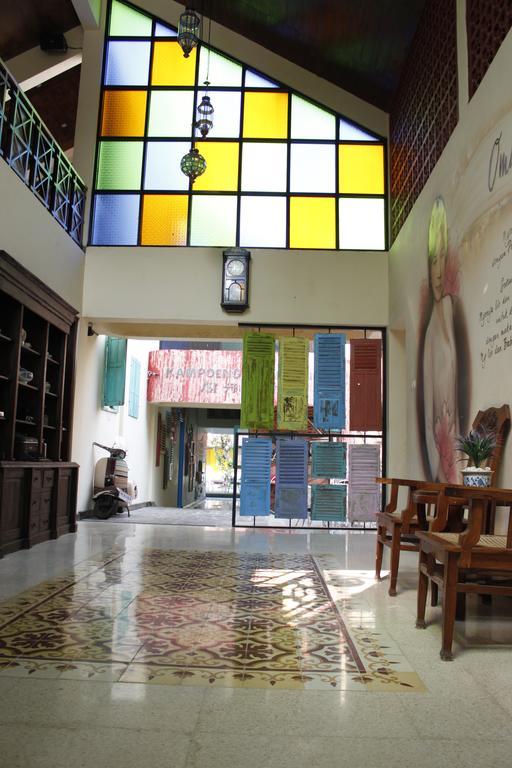 Omah Njonja Bed&brasserie 3*